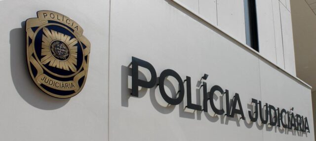 Logotipo-GF-novo-edificio-entrada pj